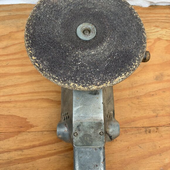 Black & Decker 7" Automotive Industrial Heavy Duty Sander / Polisher 115V - Picture 9 of 10